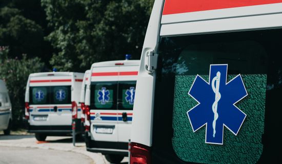 神农架救护车转运病人过路高速收费吗?